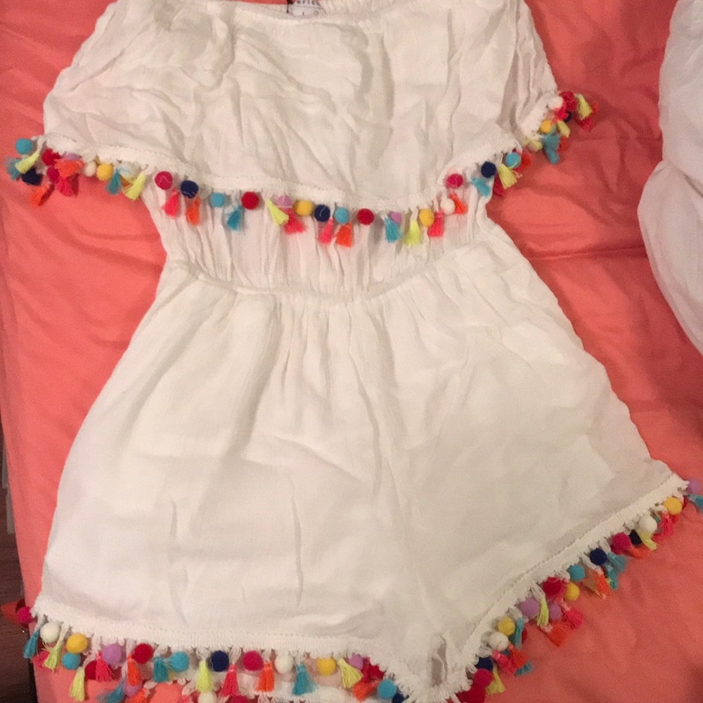 Tassel off the shoulder romper